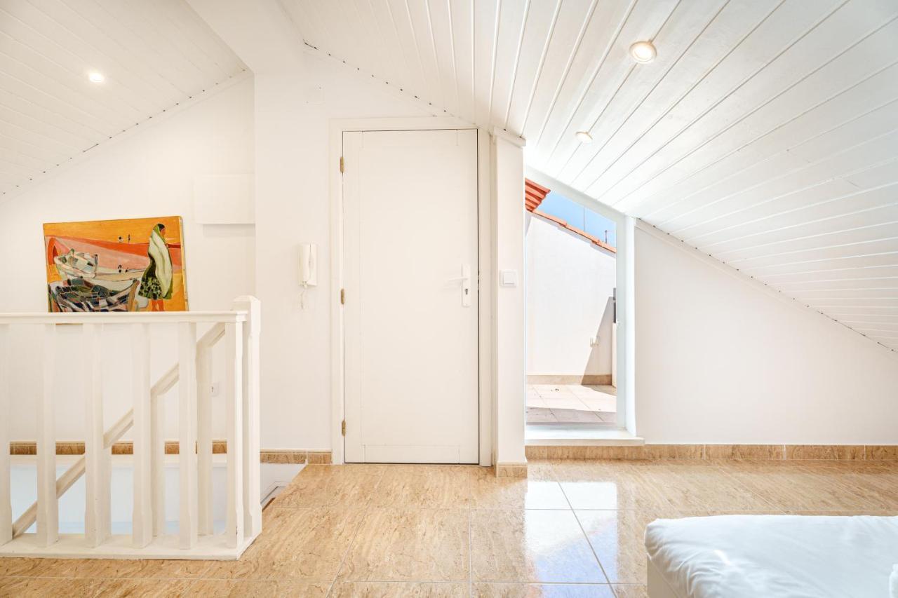 Charming Nazare Apartment-1 Minute To The Beach Exterior foto