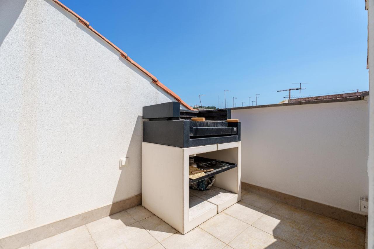 Charming Nazare Apartment-1 Minute To The Beach Exterior foto